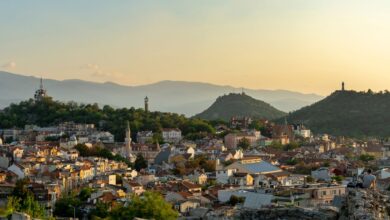 Photo of Пловдив: Къде да отседнете и какво да посетите в града под тепетата?